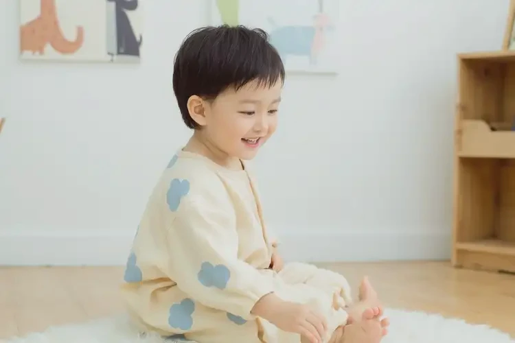 孩子腳上長(zhǎng)濕疹可不可以根治(圖2)