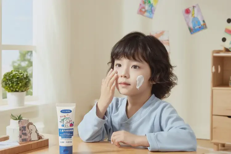 小孩手臂上長濕疹可不可以根治(圖2)