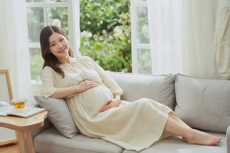 孕婦面部長(zhǎng)濕疹不管它會(huì)自己痊愈嗎(圖1)