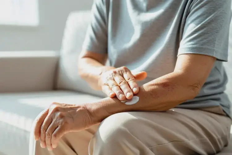 高齡老人手臂長濕疹能不能根治(圖4)