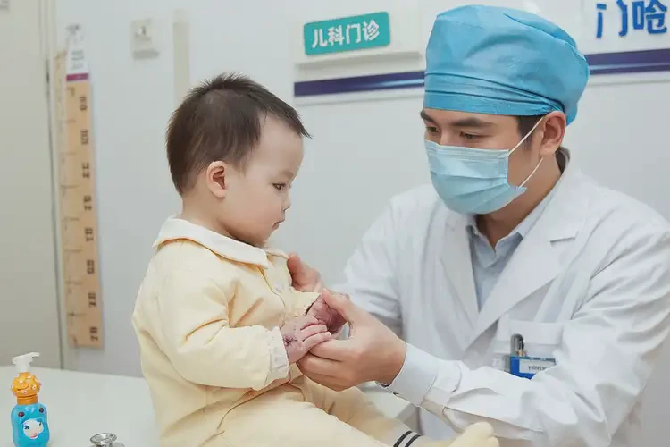 寶寶手上偶爾長濕疹可不可以根治(圖1)