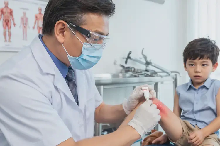 兒童大腿偶爾長(zhǎng)濕疹可不可以根治(圖3)