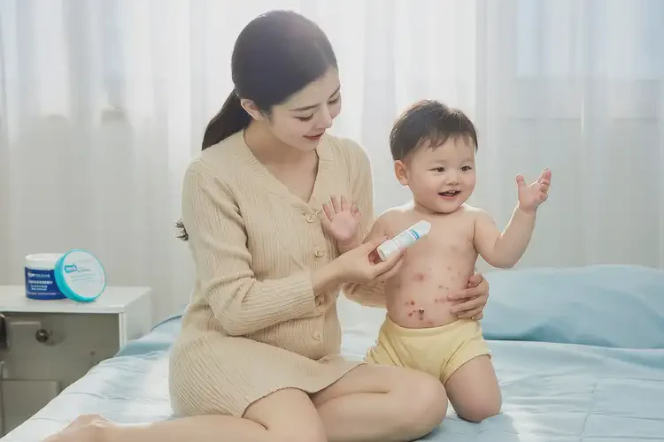 小兒肚子偶爾起濕疹能夠徹底治愈嗎(圖3)