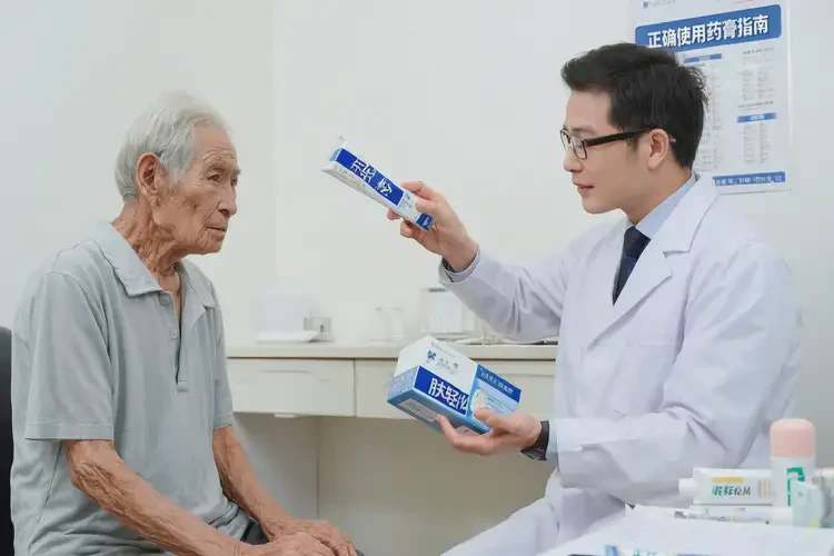 高齡老人全身出現(xiàn)濕疹能不能根治(圖3)