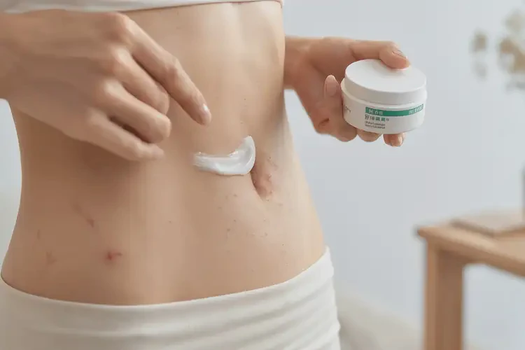 女人肚子上長(zhǎng)濕疹能不能根治(圖3)
