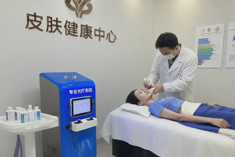 青少年脖子上經(jīng)常長濕疹可不可以根治(圖3)