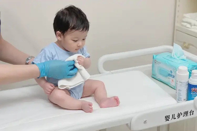 兒童屁股上容易起濕疹不管它會(huì)自己自愈嗎(圖3)