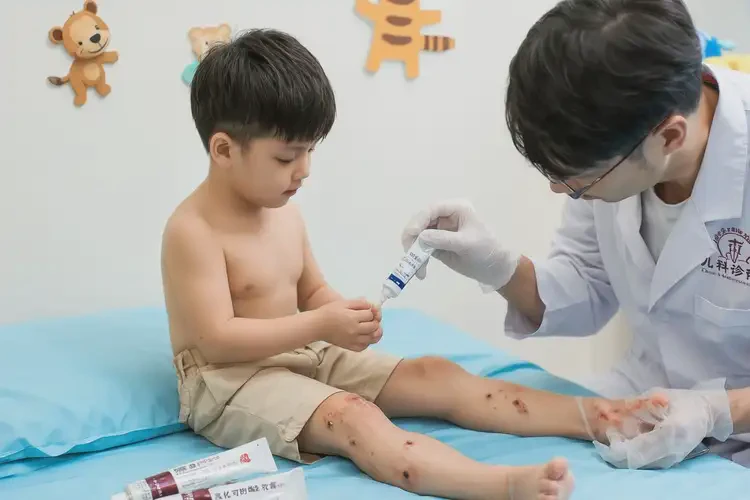 幼兒小腿上起濕疹可不可以根治(圖3)