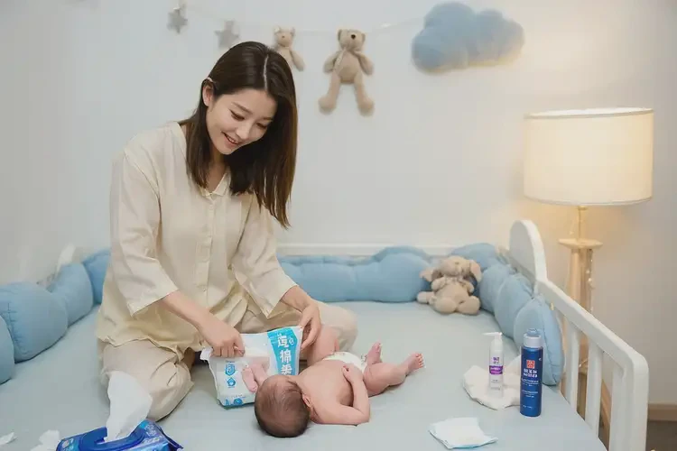 小兒屁股上長(zhǎng)濕疹可不可以根治(圖2)