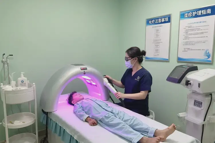 儿童肚子容易起湿疹能够彻底治愈吗(图1)