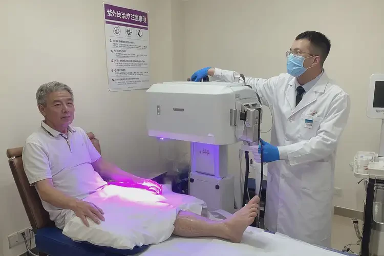 女生小腿上偶爾起濕疹可不可以根治(圖1)