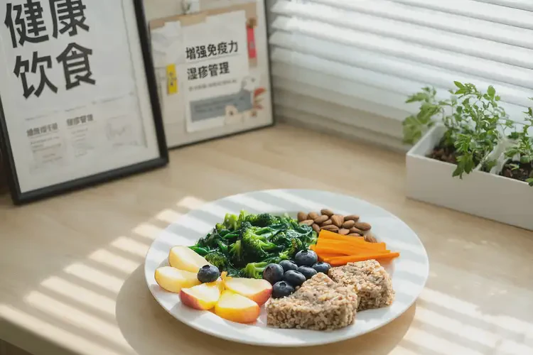 女人肚子上長(zhǎng)濕疹能不能根治(圖1)