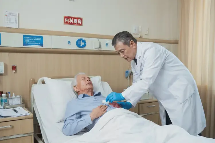 老人肚子起濕疹可不可以根治(圖3)