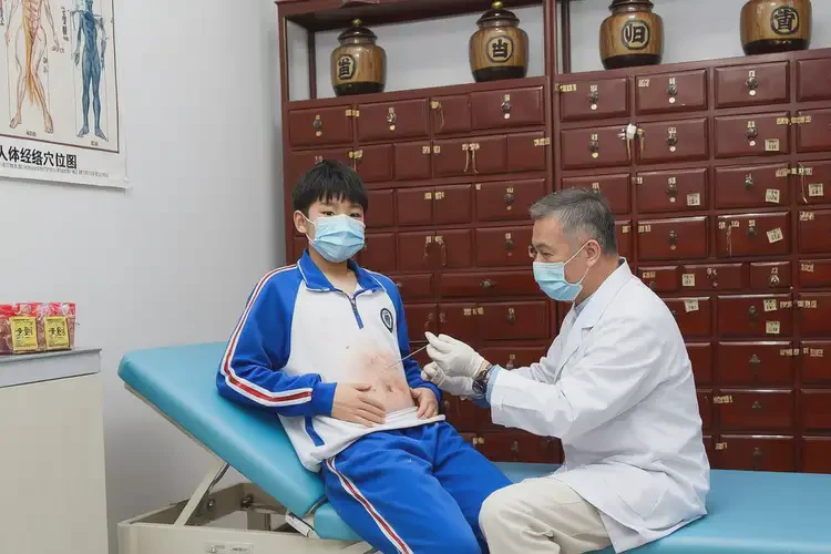 中学生肚子经常长湿疹可不可以根治(图2)