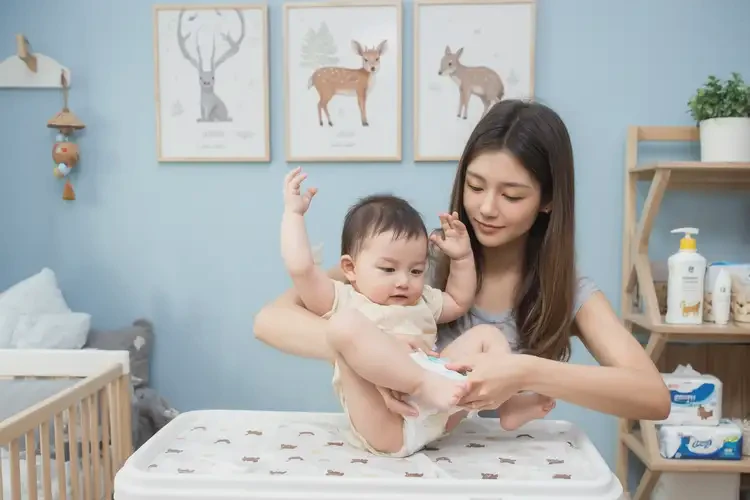 兒童屁股出濕疹能徹底自愈嗎(圖2)