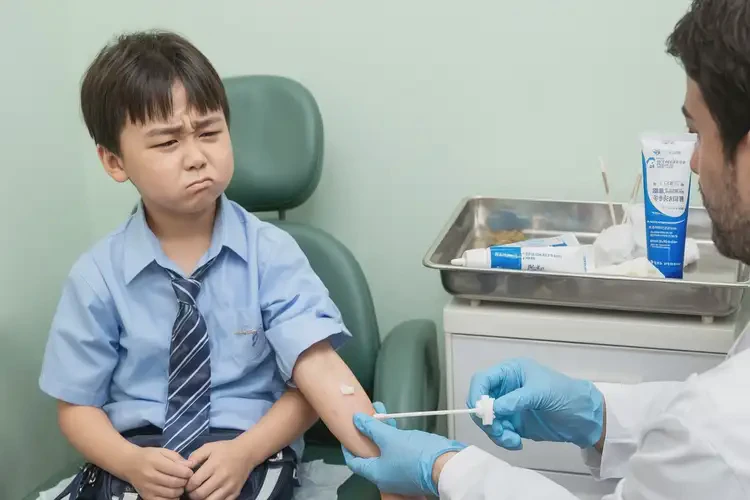 小學(xué)生臉上起濕疹能徹底自愈嗎(圖3)