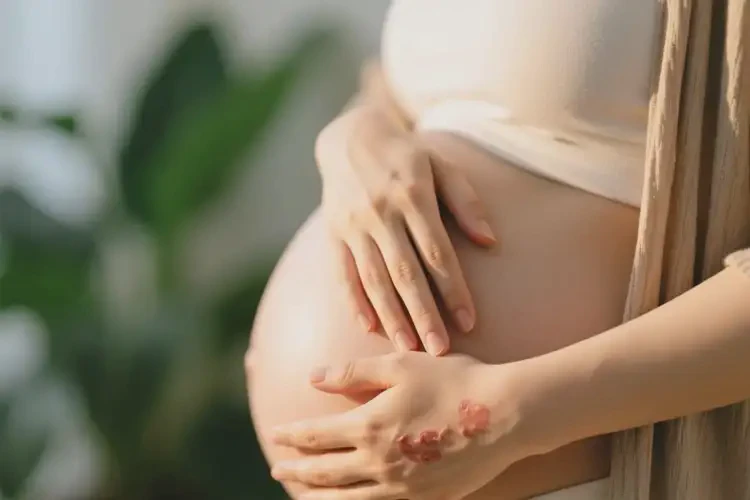 孕婦手上出現(xiàn)濕疹可不可以根治(圖2)