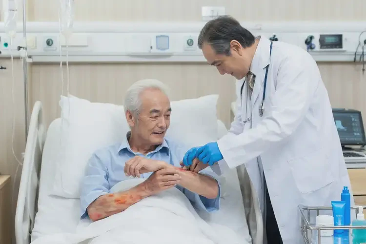 高齡老人屁股容易長(zhǎng)濕疹不管它會(huì)自己痊愈嗎(圖3)