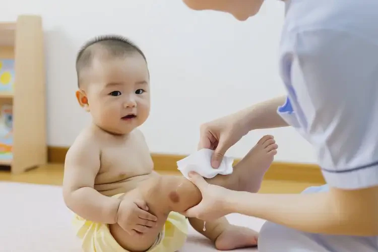 宝宝小腿经常长湿疹可不可以根治(图1)