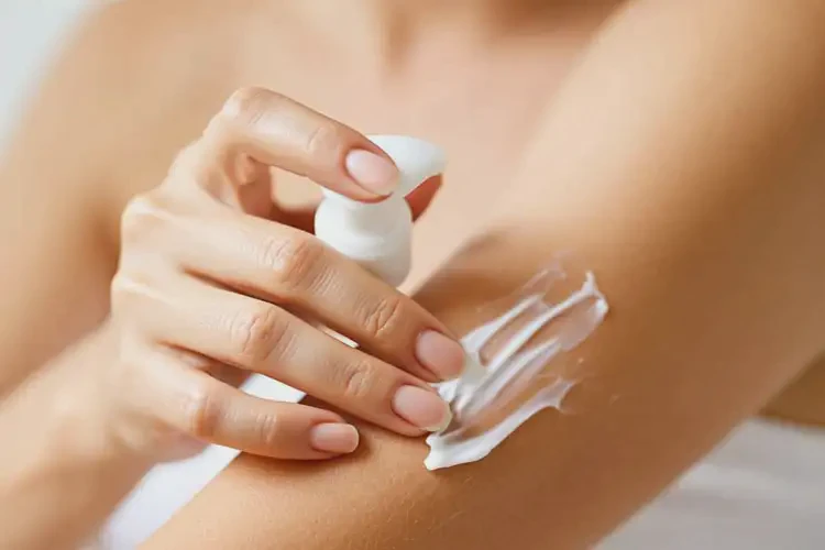 女人手臂經(jīng)常長濕疹能不能根治(圖3)