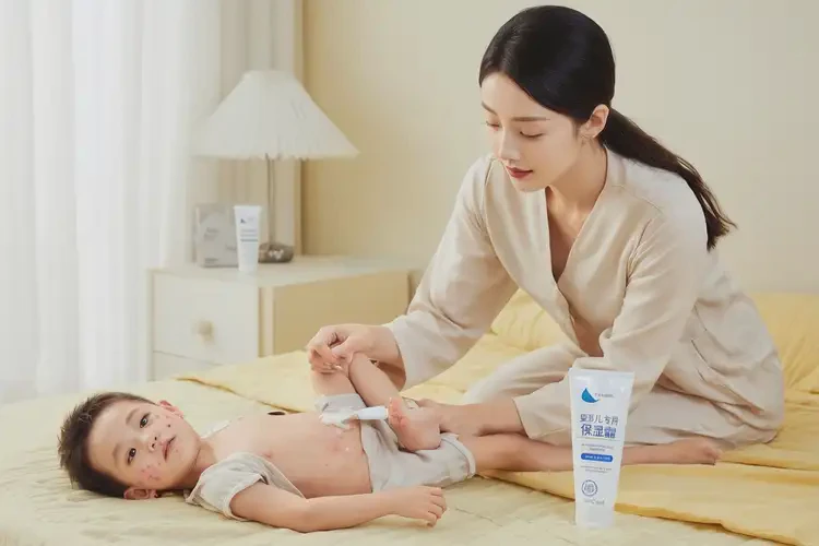 孩子肚子容易長濕疹能徹底自愈嗎(圖3)