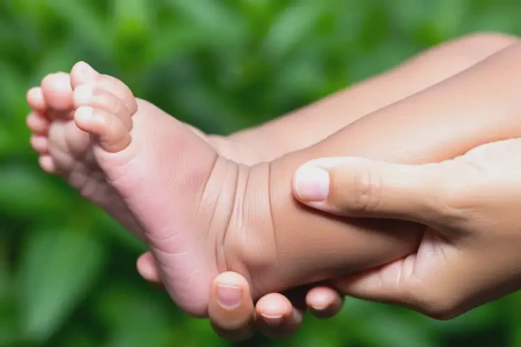 新生兒小腿上偶爾長濕疹可不可以根治(圖1)