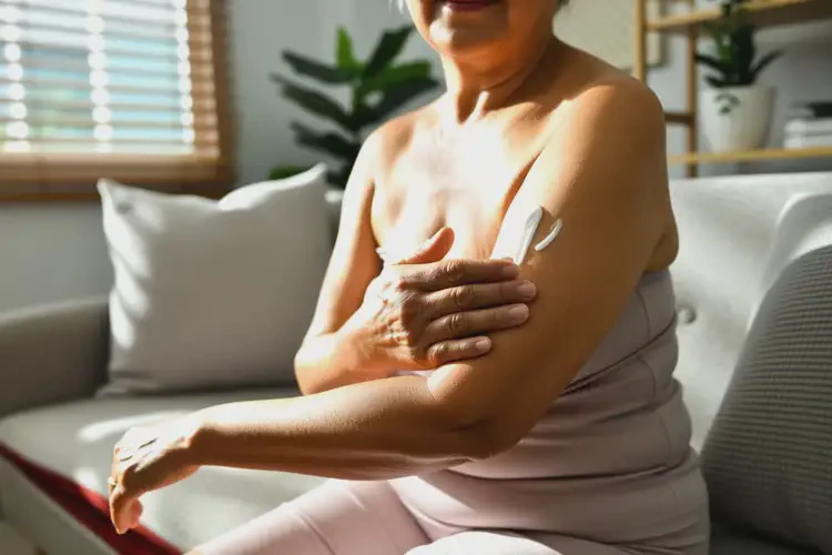 老年人全身容易長(zhǎng)濕疹可不可以根治(圖4)