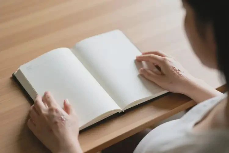 孕妇手上有湿疹能靠自己自愈吗(图1)