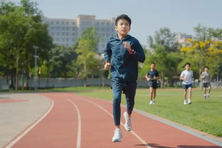 大學(xué)生身上偶爾長濕疹不管它會(huì)自己痊愈嗎(圖3)