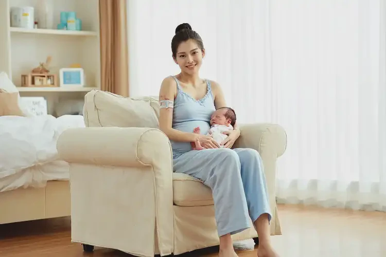 產(chǎn)婦手臂上經(jīng)常長(zhǎng)濕疹可不可以根治(圖1)