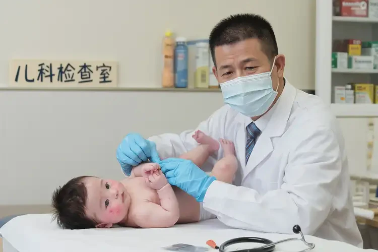 嬰兒四肢起濕疹可不可以徹底自愈(圖2)