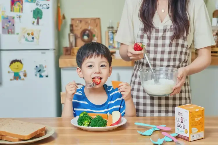 小孩肚子容易起濕疹不管它會(huì)自己好嗎(圖1)