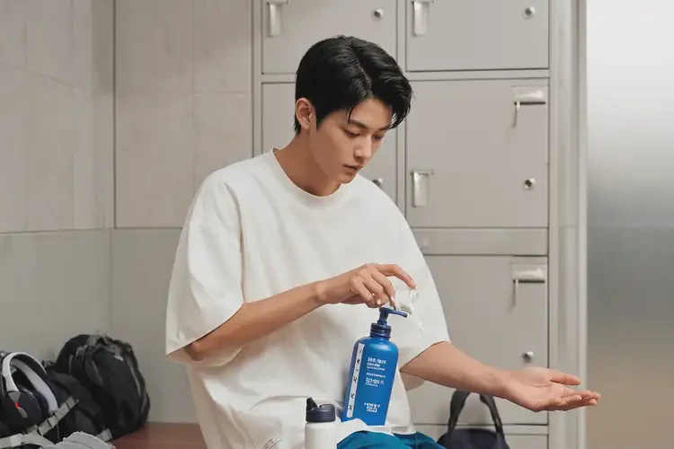 青少年屁股上容易長濕疹能徹底自愈嗎(圖2)