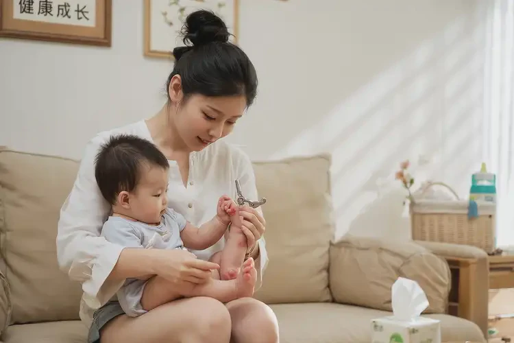 嬰幼兒手上有濕疹可不可以根治(圖2)