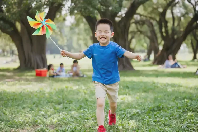 少兒腳上偶爾長濕疹可不可以根治(圖1)