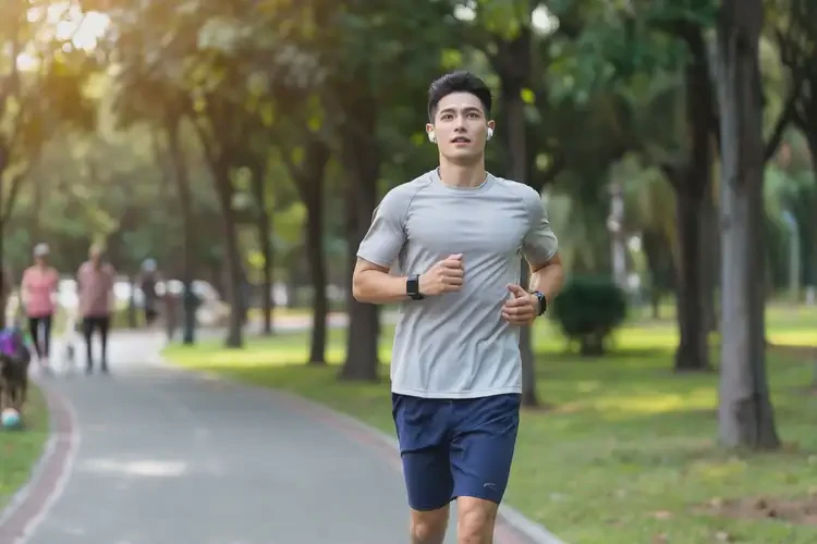 大學(xué)生屁股經(jīng)常長濕疹可不可以根治(圖3)