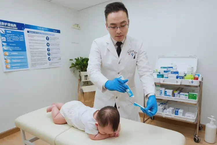 小孩屁股上有濕疹可以徹底自愈嗎(圖3)