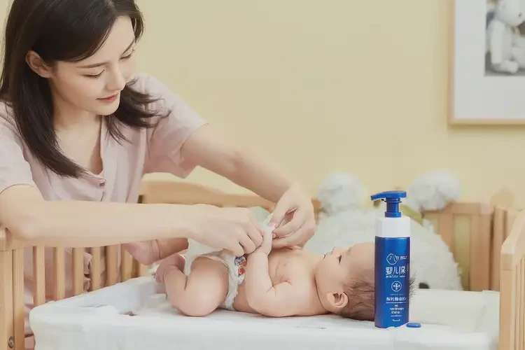 新生兒屁股偶爾起濕疹可不可以根治(圖3)