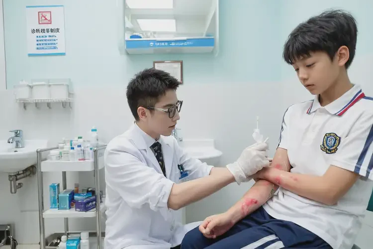 中學(xué)生屁股上出現(xiàn)濕疹可以徹底自愈嗎(圖3)