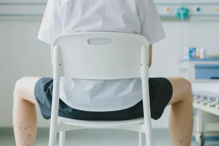 大學生屁股容易長濕疹可不可以根治(圖4)