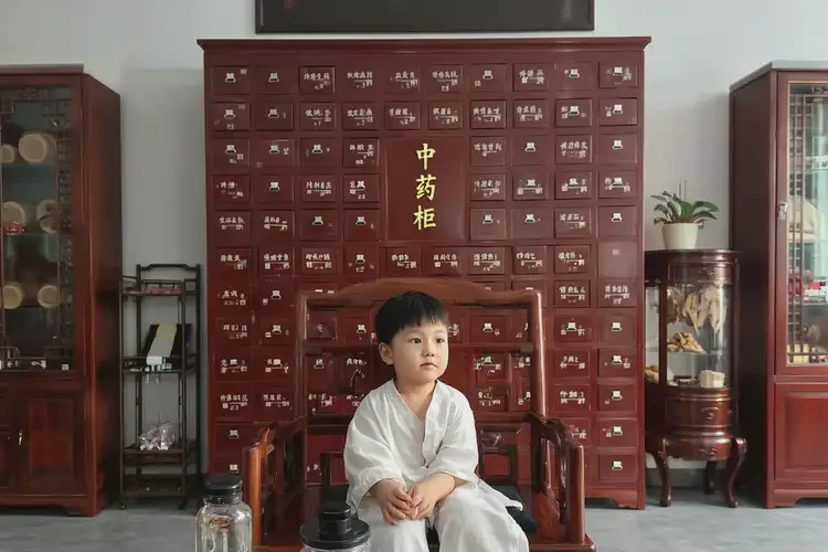 孩子肛周經(jīng)常起濕疹可不可以根治(圖2)