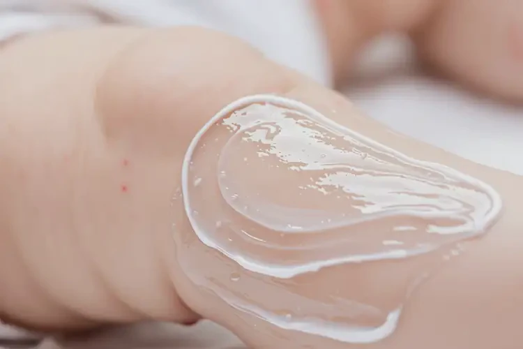 嬰兒小腿偶爾起濕疹可以治好嗎(圖3)