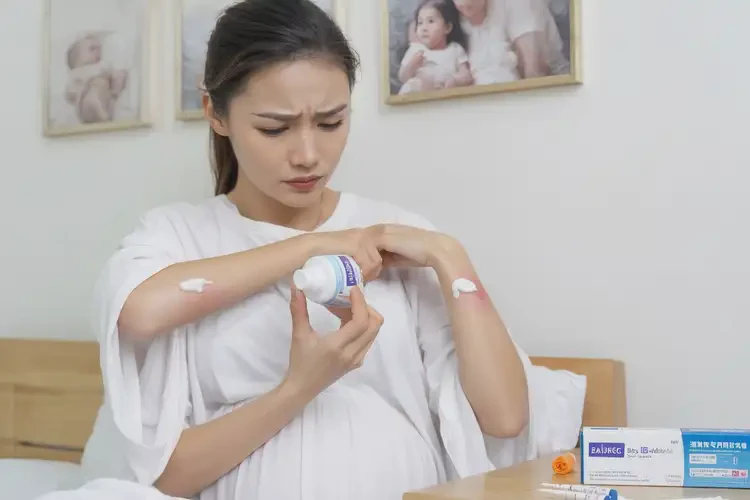 哺乳期媽媽四肢經(jīng)常長濕疹可不可以根治(圖2)