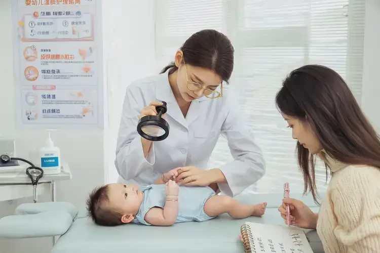 嬰兒肛周經(jīng)常長(zhǎng)濕疹可不可以根治(圖1)