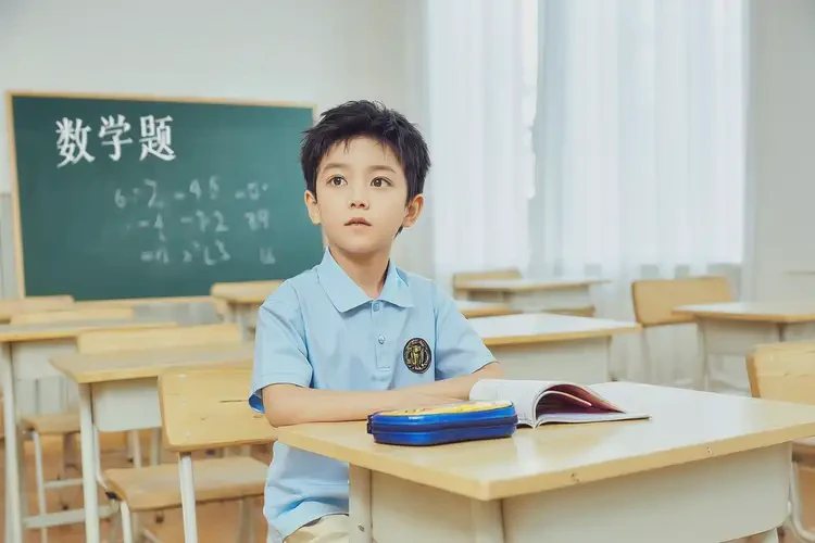 小學(xué)生肚子偶爾起濕疹可不可以根治(圖1)