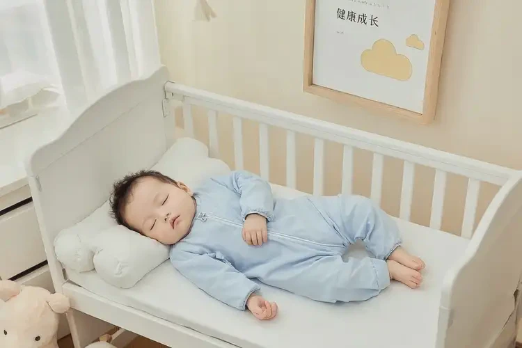 嬰兒手臂偶爾長濕疹可以治好嗎(圖1)