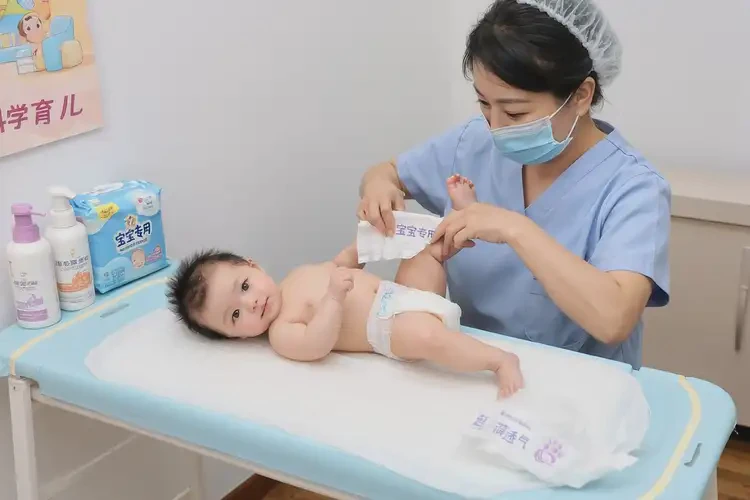 嬰幼兒屁股上偶爾起濕疹可以徹底自愈嗎(圖3)