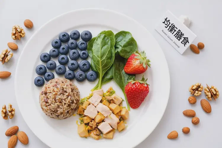 男性小腿經(jīng)常起濕疹可不可以根治(圖1)