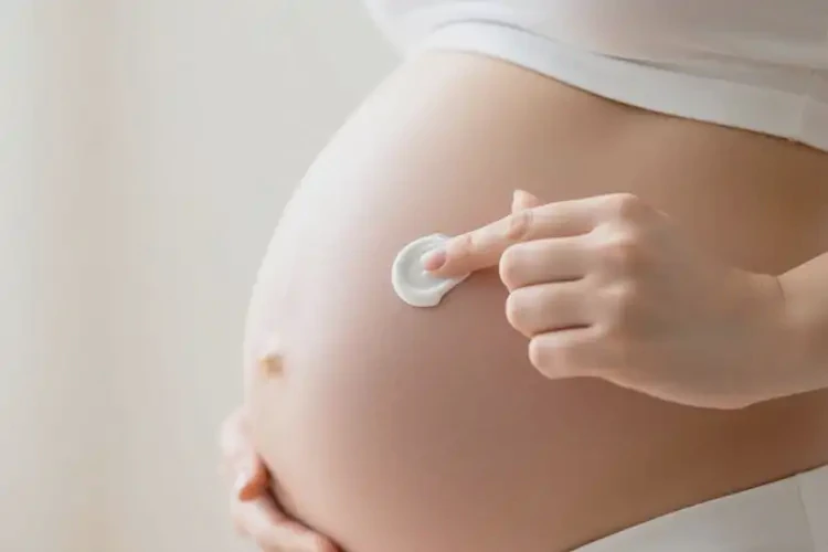 孕婦肚子經(jīng)常長濕疹可不可以根治(圖1)