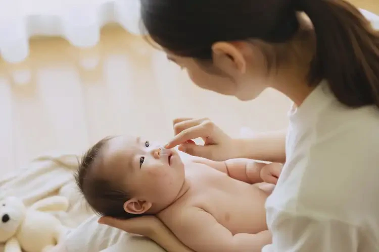 小兒面部長(zhǎng)濕疹可不可以根治(圖4)